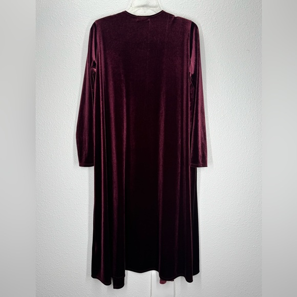 LuLaRoe Sarah Duster Velvet Open Front Maxi Cardigan Burgandy Medium 10/12 Soft - Picture 2 of 6